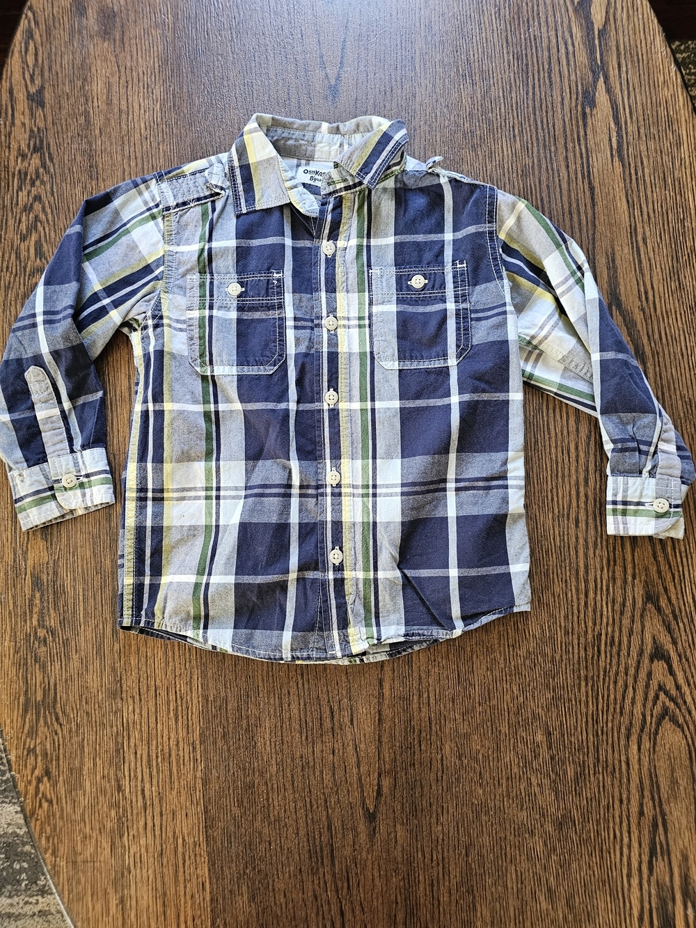 Oshkosh Bgosh Plaid Button-Up Shirt in Navy, White & Green Size Boys 4